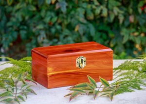 aromatic cedar chest urn copy
